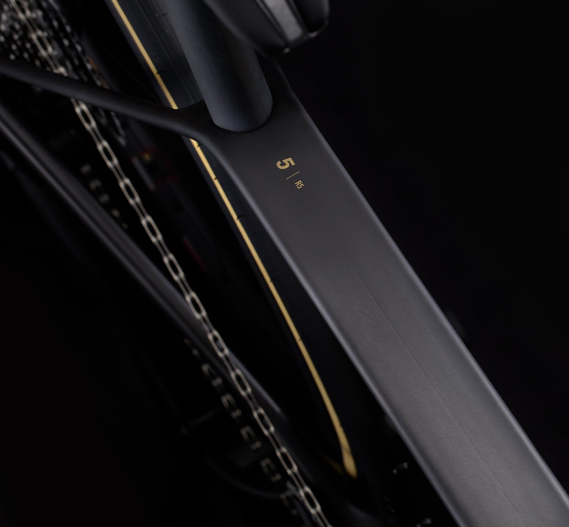 724BFFB1C86A67C0F1A1CDD5205B3C9D5C2BFD85BA7374F6A387CBC311358396