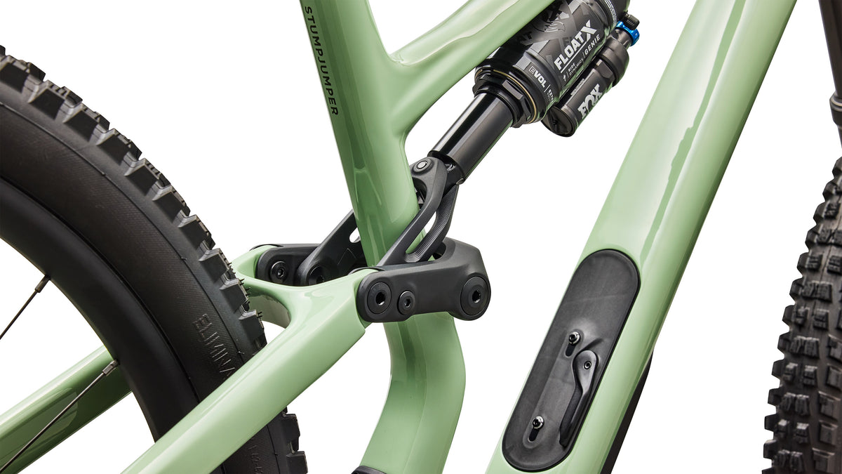 Stumpjumper 15 EVO Expert<– FACT 11m Carbon, FOX Performance Elite mit GENIE, XT Di2