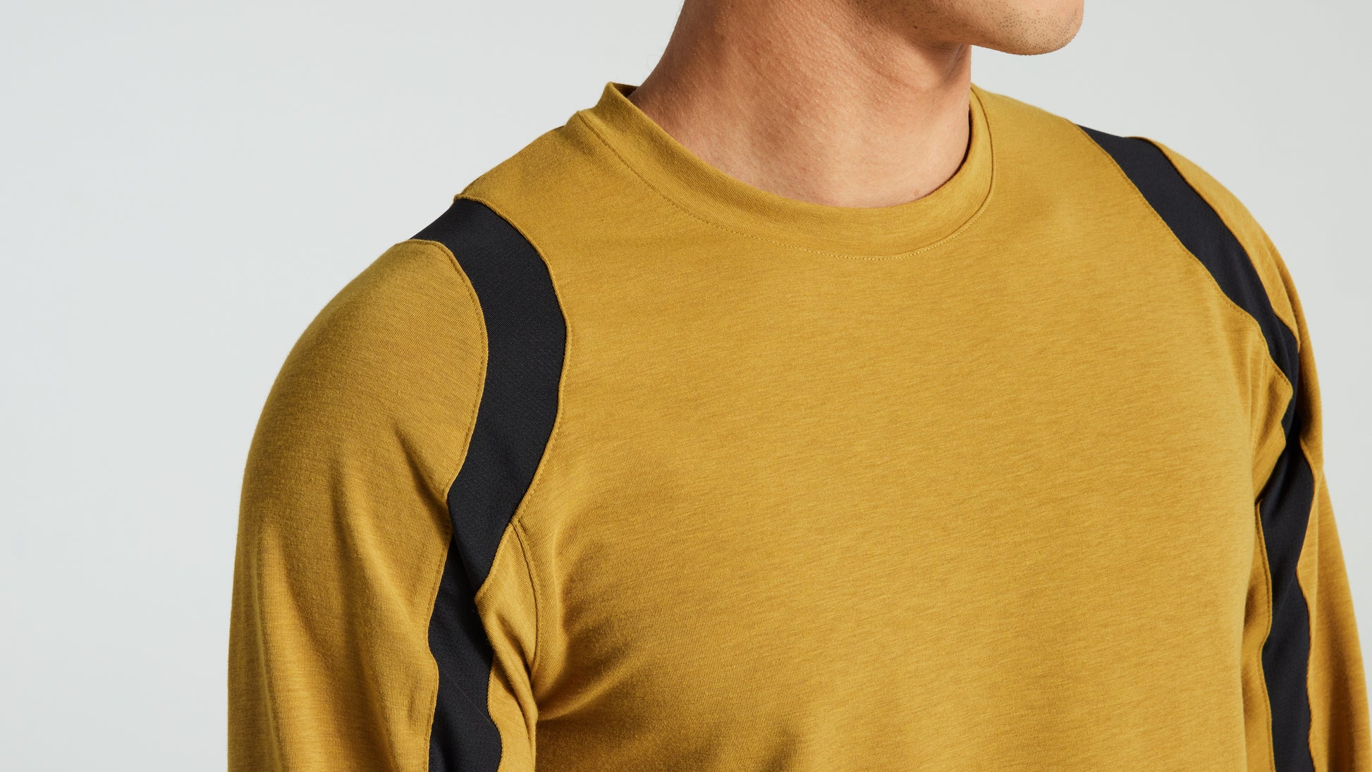 B469B616A83AF11360F578FC49036BE6F7CF96A8FA30A9695A73E0C13D83B26B