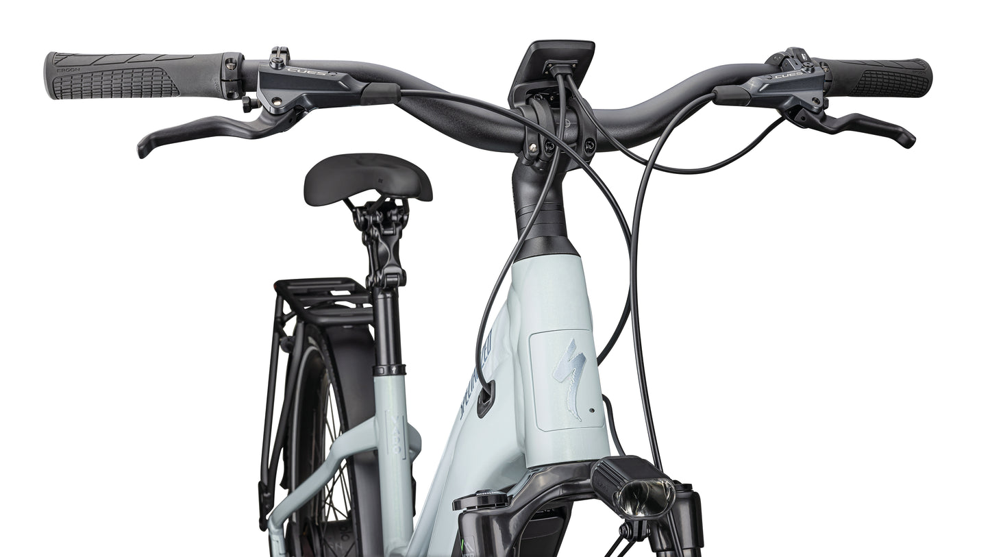 FEE6DE077D0582841DF6B116ADE3514A68943AA5973F14B39FB54ED29E3D3F03