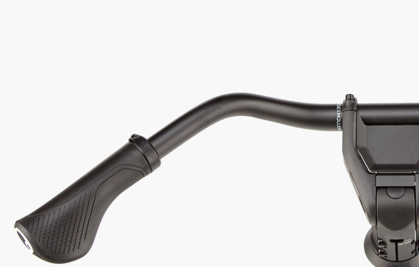 4DD78C5E6DEBB45C49996E7F818BA6565015648AA252D9570D85C376B61E8DDF