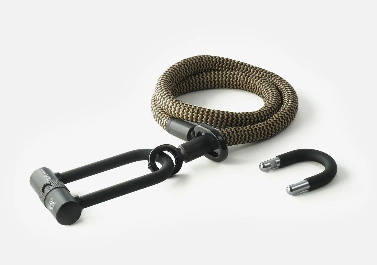 35AE96695338EE63BFED1A12CB6FAC6C9E9DA55161A295CDB849ABFC9D3BBA3A