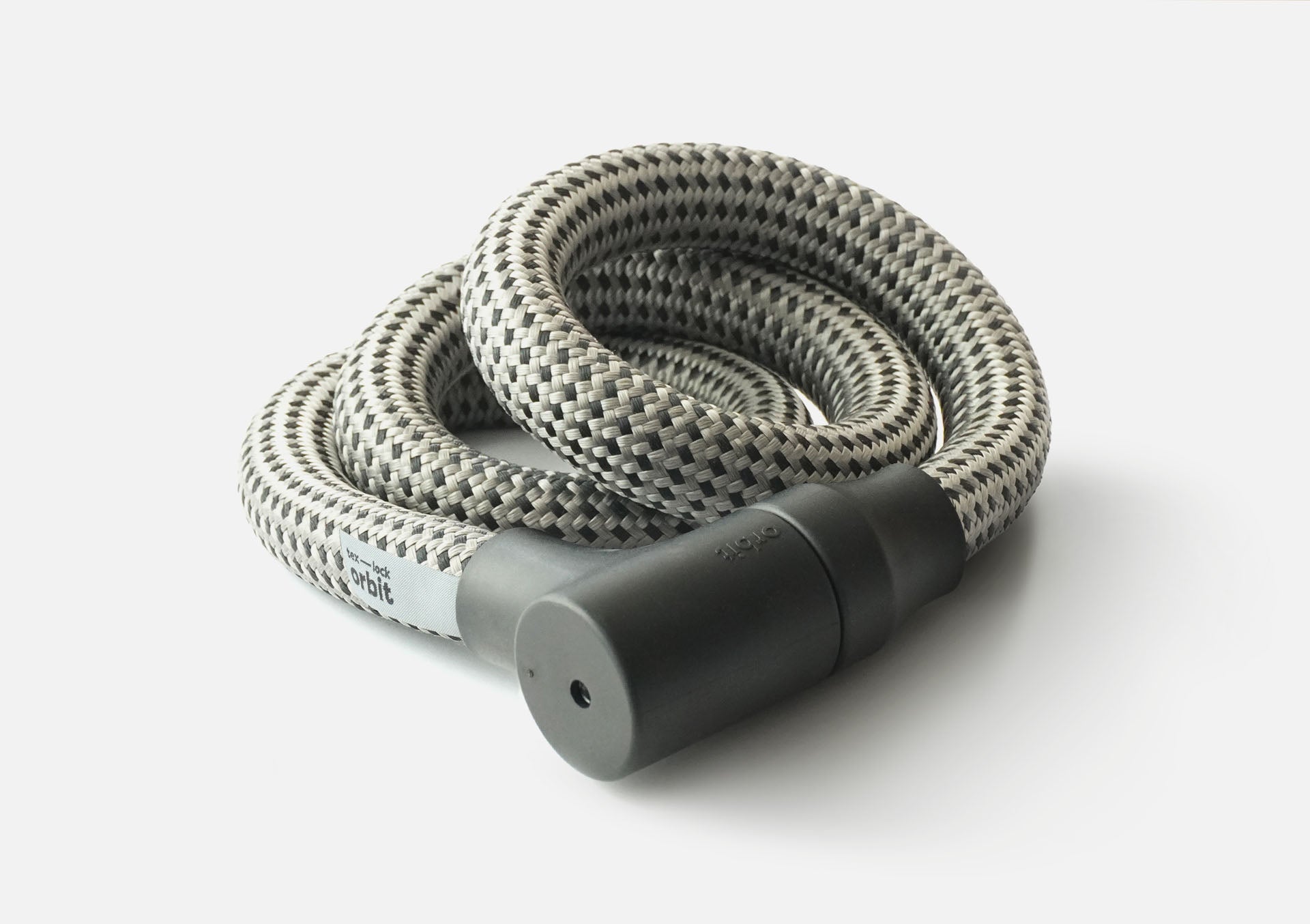 70281A0636BA8341D6080B6ED24068A00A753AF38CD436985ED59F570040D7E5